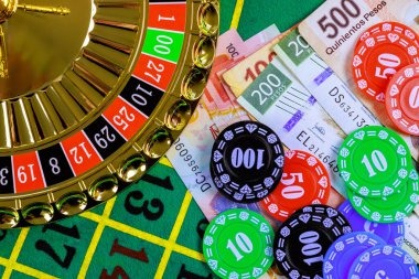 cuanwin 77 mobile app interface showing betting markets and live games
